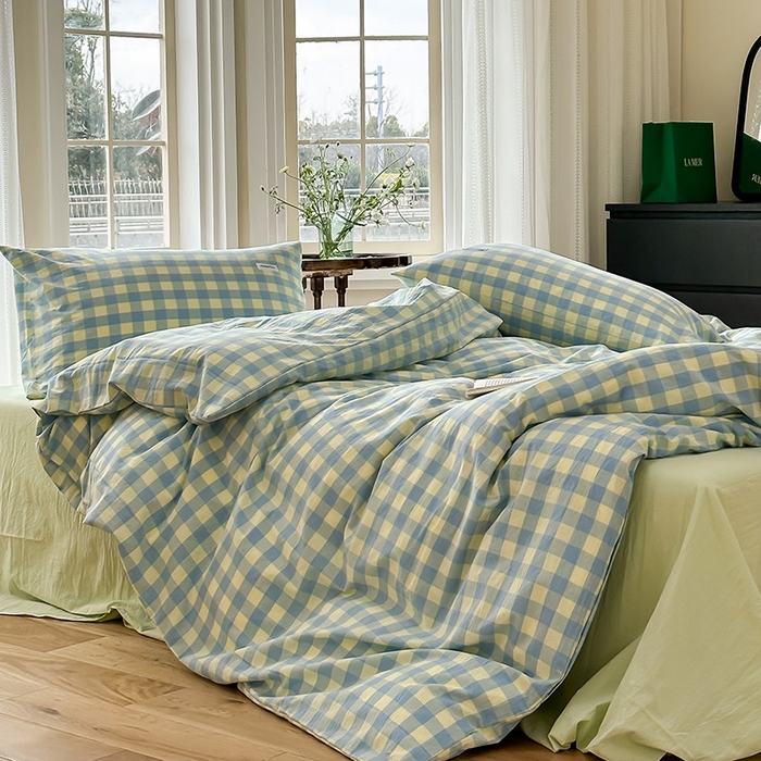 91家纺网 家纺一手货源 找家纺 洋铭区 2023新款色织水洗棉格子四件套 青桃格