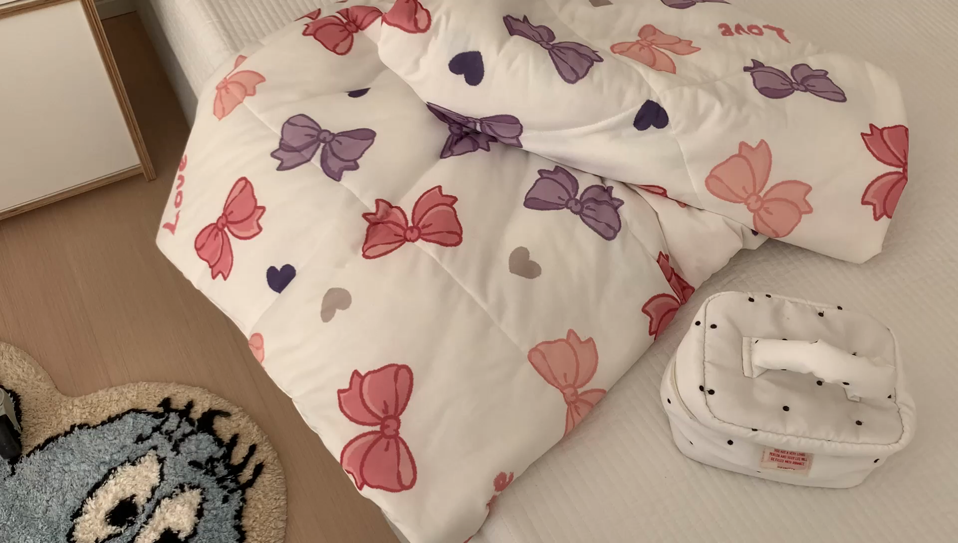 91家纺网 家纺一手货源 找家纺 美乐迪 2023新款针织棉夏被 爱心蝴蝶结