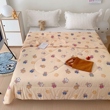 91家纺网 家纺一手货源 找家纺 美乐迪 2023新款针织棉夏被 面包小熊