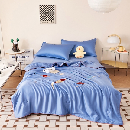 91家纺网 家纺一手货源 找家纺 （总）庭彤2023新款60S莱赛尔卡通刺绣贴布绣儿童夏被