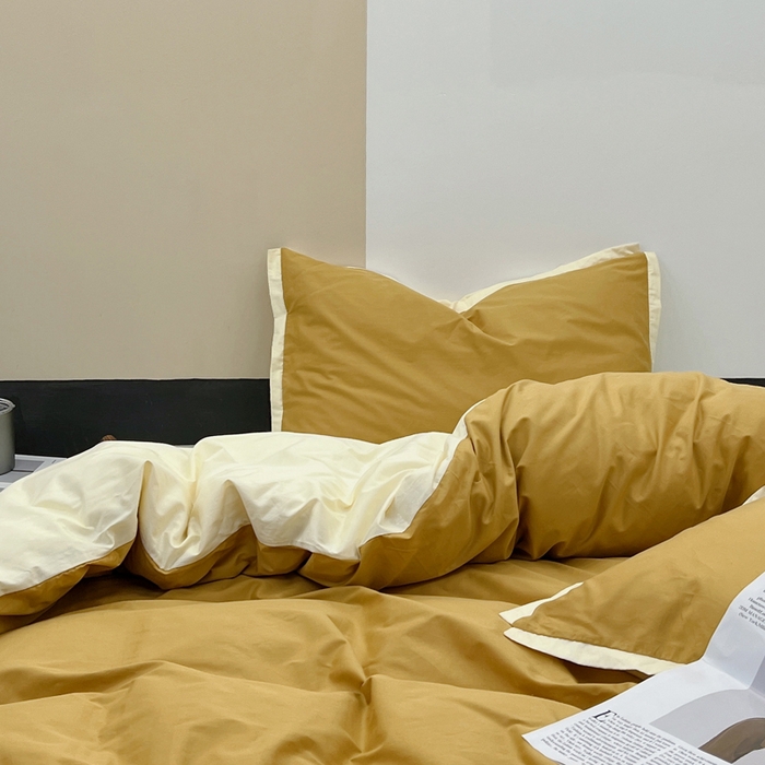 91家纺网 家纺一手货源 找家纺 安莱生活 2023新款60s长绒棉贡缎双拼小宽边四件套 淡茶双拼奶黄