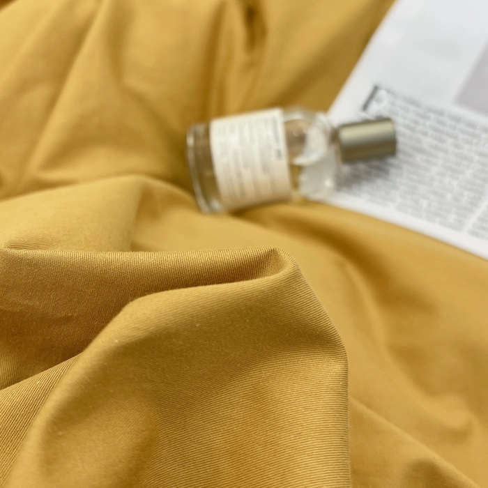 91家纺网 家纺一手货源 找家纺 安莱生活 2023新款60s长绒棉贡缎双拼小宽边四件套 淡茶双拼奶黄