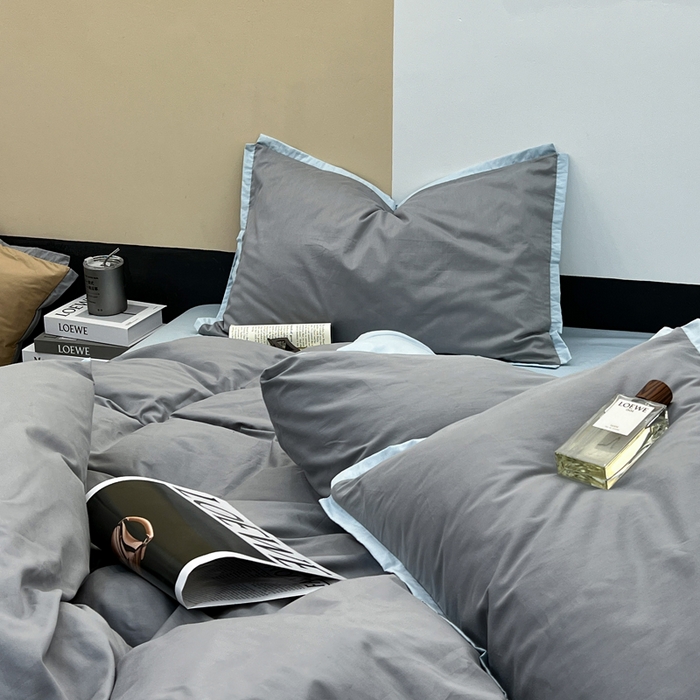 91家纺网 家纺一手货源 找家纺 安莱生活 2023新款60s长绒棉贡缎双拼小宽边四件套 浅灰双拼淡蓝