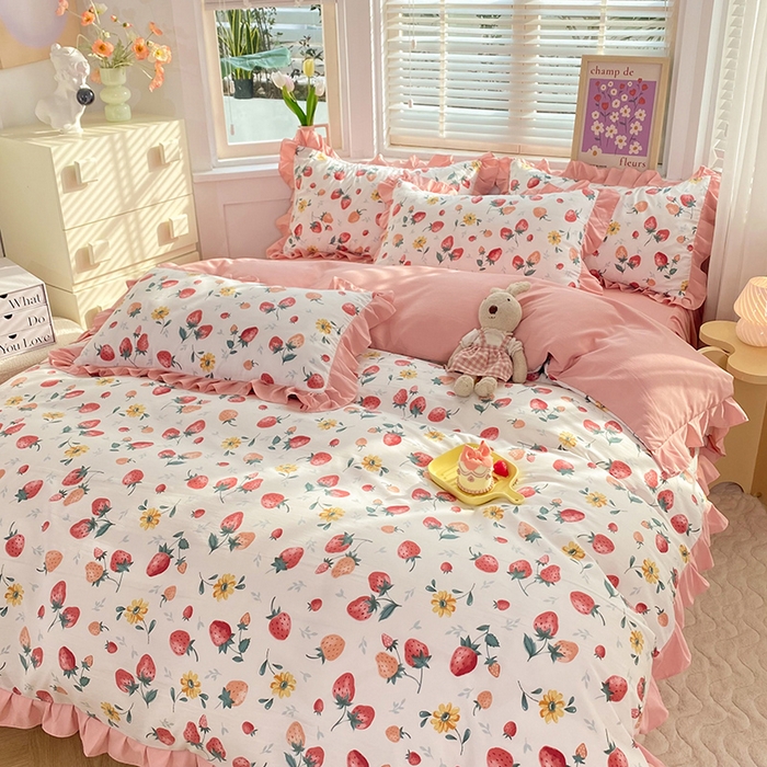 91家纺网 家纺一手货源 找家纺 梦之岛  2023新款棉麻水洗双层纱床裙四件套 草莓恋