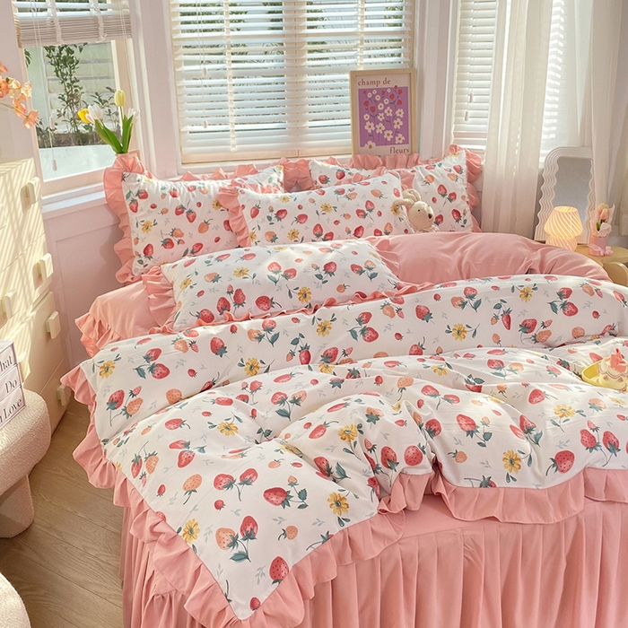 91家纺网 家纺一手货源 找家纺 梦之岛  2023新款棉麻水洗双层纱床裙四件套 草莓恋