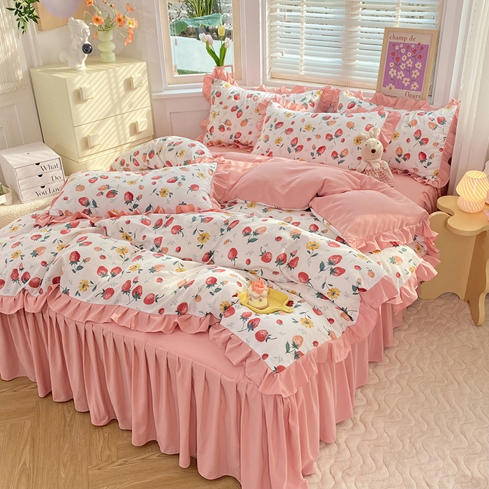 91家纺网 家纺一手货源 找家纺 梦之岛  2023新款棉麻水洗双层纱床裙四件套 草莓恋