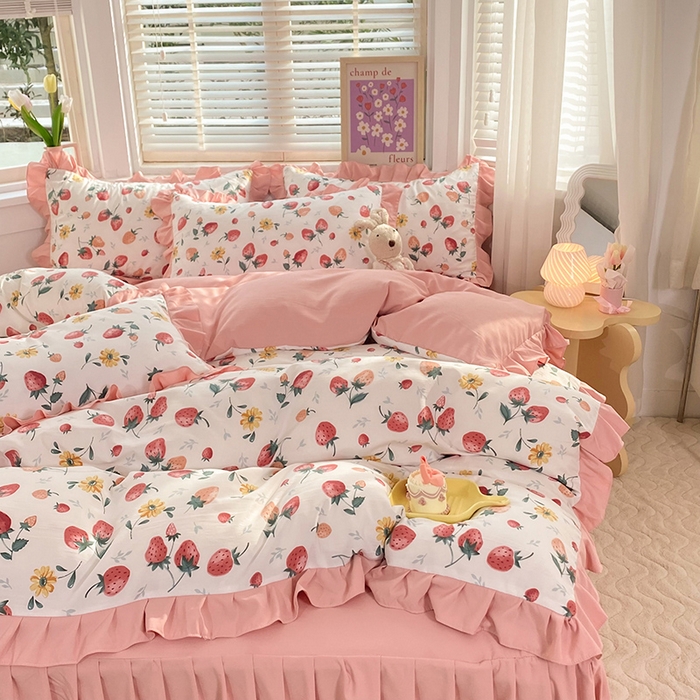 91家纺网 家纺一手货源 找家纺 梦之岛  2023新款棉麻水洗双层纱床裙四件套 草莓恋