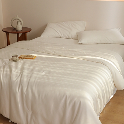 香夫家纺 2023新款60S雅棉提花系列蚕丝被 心想柿成-白