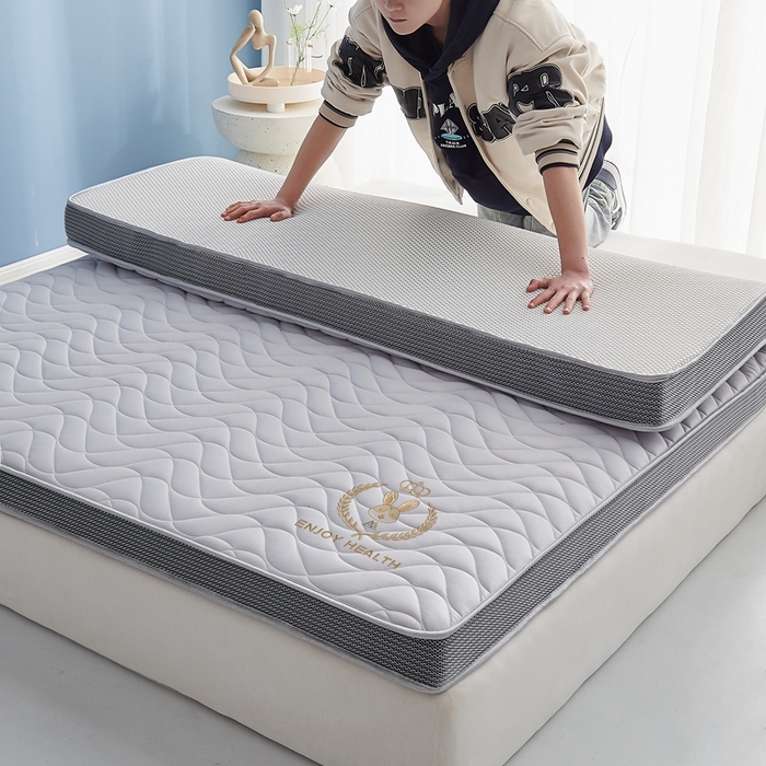 91家纺网 家纺一手货源 找家纺 鹿辉2023新款烫画牛奶丝立体床垫 如意兔灰波浪