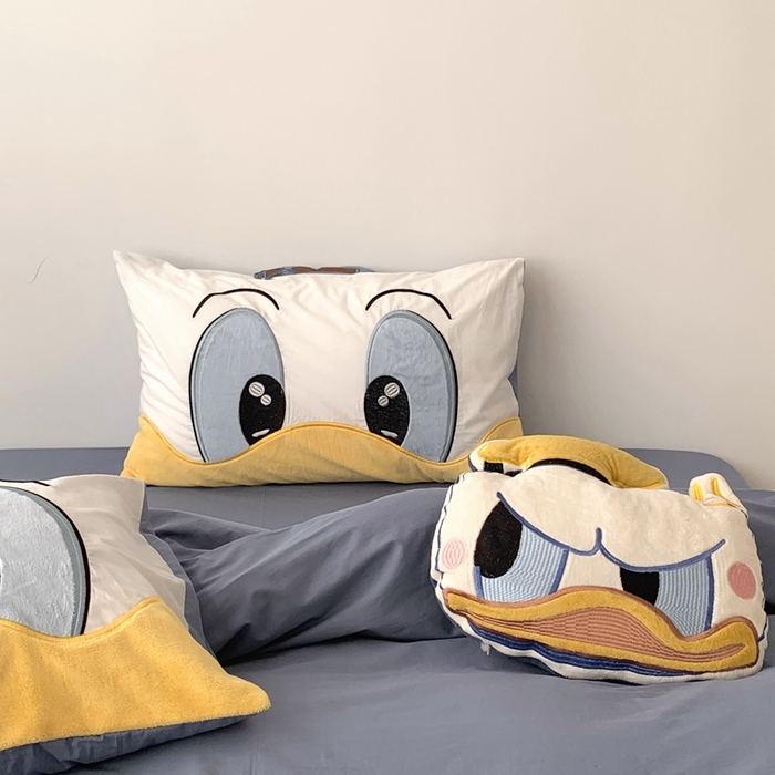 91家纺网 家纺一手货源 找家纺 朗莎 2023新款迪士尼系列水洗棉四件套 唐老鸭