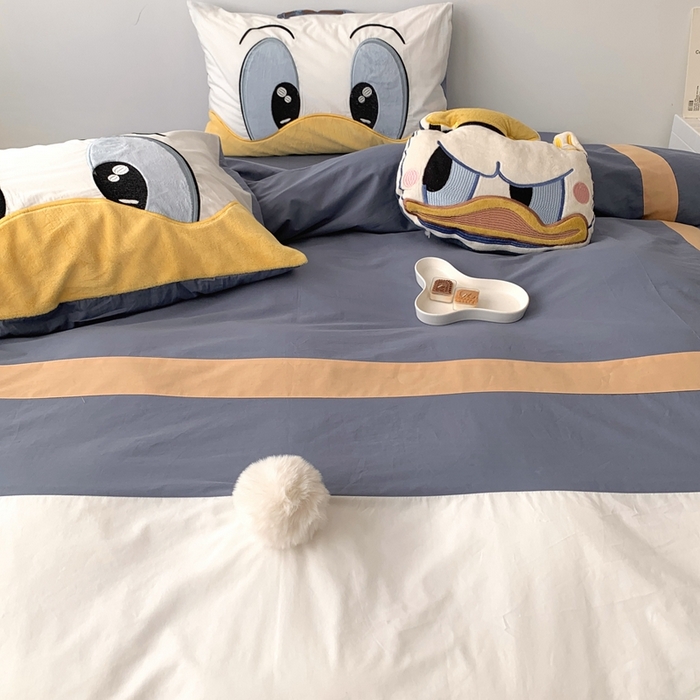 91家纺网 家纺一手货源 找家纺 朗莎 2023新款迪士尼系列水洗棉四件套 唐老鸭