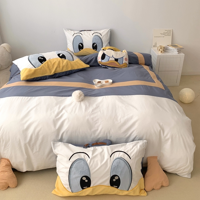 91家纺网 家纺一手货源 找家纺 朗莎 2023新款迪士尼系列水洗棉四件套 唐老鸭