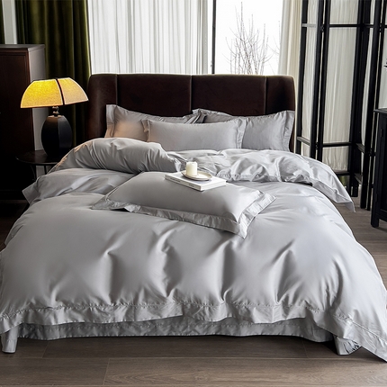 91家纺网 家纺一手货源 找家纺 嘉悦2023新款50*50S双股长绒棉纯色四件套邂逅-实拍 邂逅-浅灰色