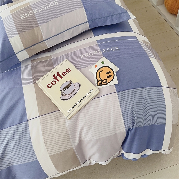 91家纺网 家纺一手货源 找家纺 于果 新款全棉13370四件套 爱玛名爵-蓝