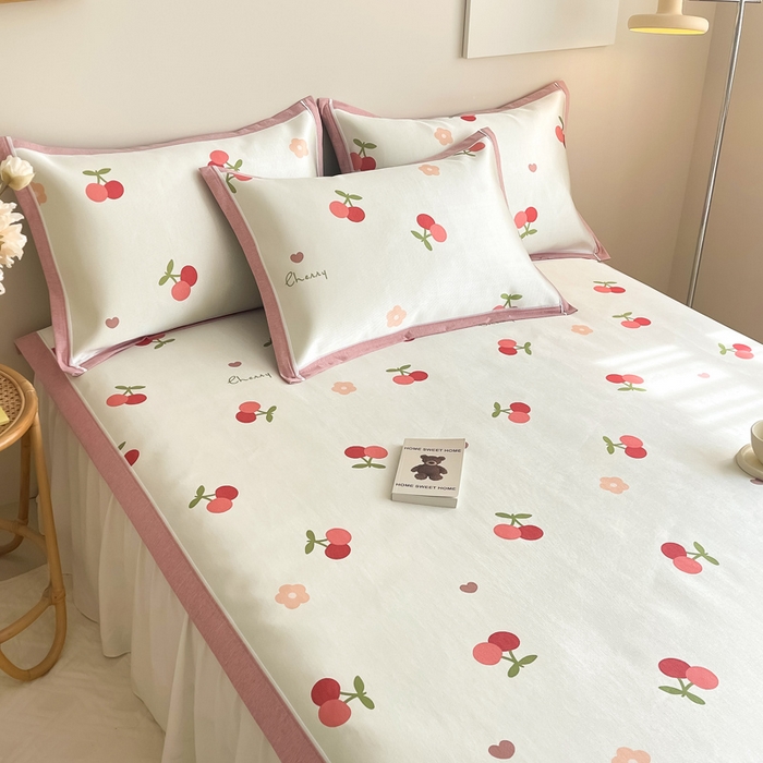 91家纺网 家纺一手货源 找家纺 懒猫 2024新款600D数码印花冰丝席 小樱桃