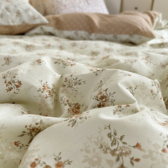 91家纺网 家纺一手货源 找家纺 （总）千朵 2023新款13372全棉印花四件套