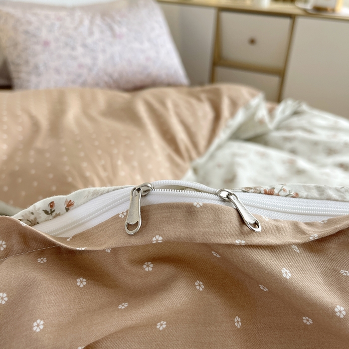 91家纺网 家纺一手货源 找家纺 （总）千朵 2023新款13372全棉印花四件套