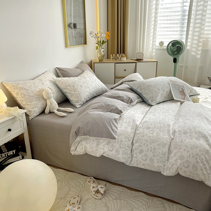 91家纺网 家纺一手货源 找家纺 千朵 2023新款13372全棉印花四件套 爱满园灰