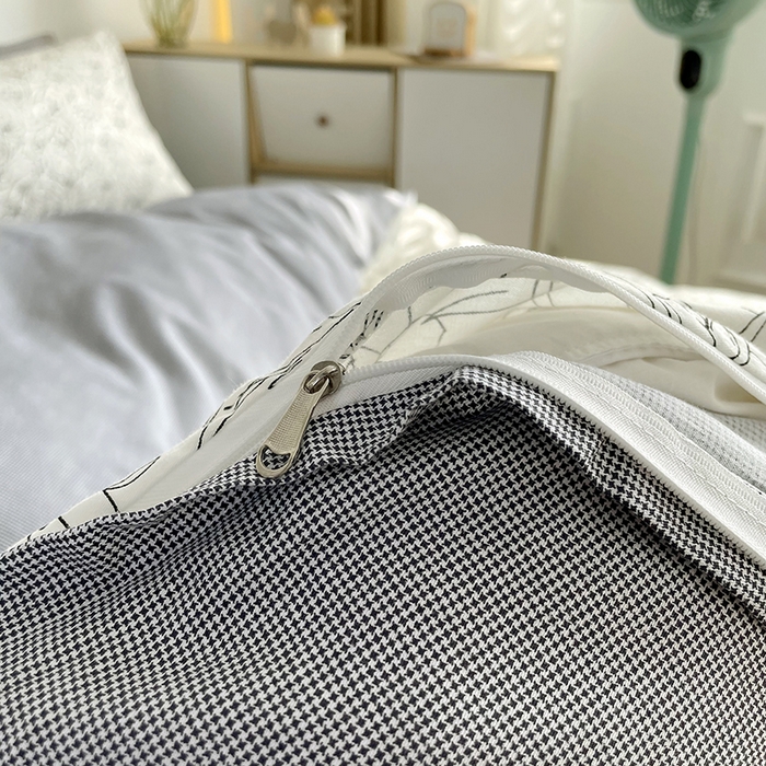 91家纺网 家纺一手货源 找家纺 千朵 2023新款13372全棉印花四件套 爱丽花园