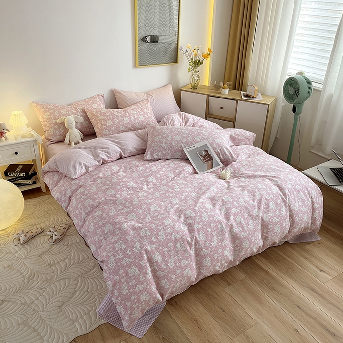 91家纺网 家纺一手货源 找家纺 千朵 2023新款13372全棉印花四件套 粉黛