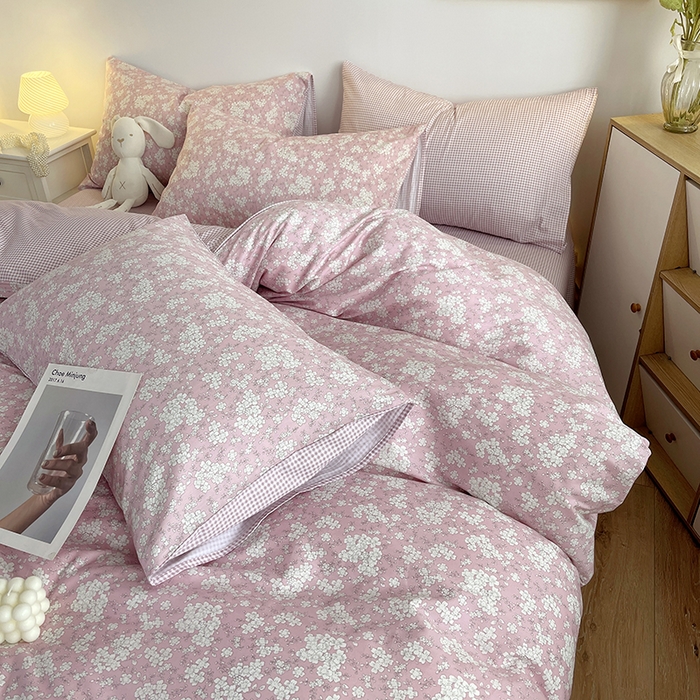 91家纺网 家纺一手货源 找家纺 千朵 2023新款13372全棉印花四件套 粉黛