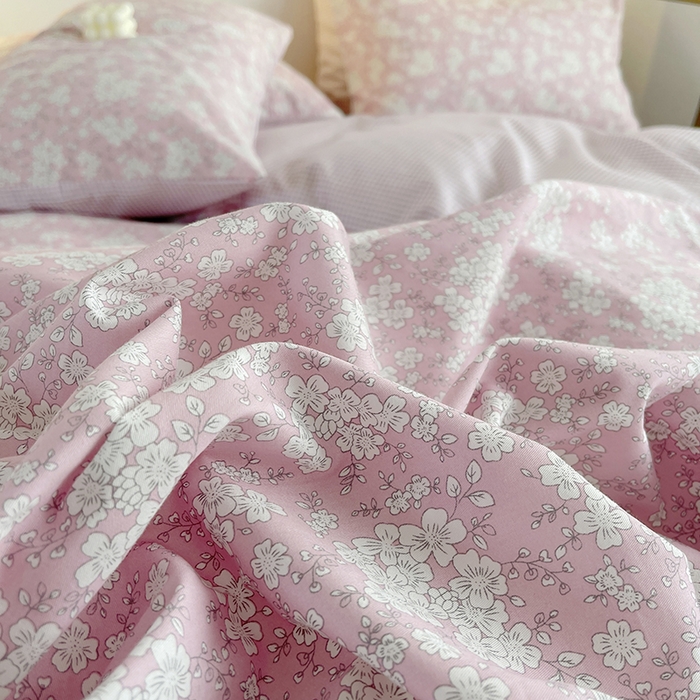 91家纺网 家纺一手货源 找家纺 千朵 2023新款13372全棉印花四件套 粉黛