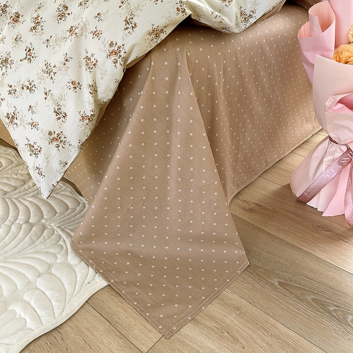 91家纺网 家纺一手货源 找家纺 千朵 2023新款13372全棉印花四件套 法式棕花