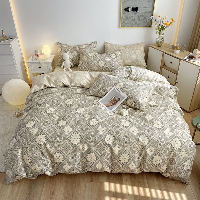 91家纺网 家纺一手货源 找家纺 千朵 2023新款13372全棉印花四件套 复古青花