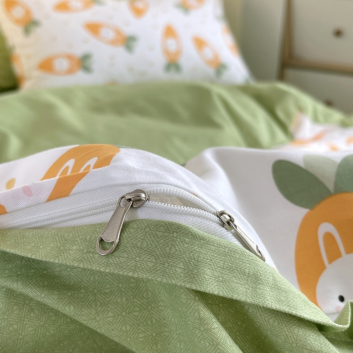 91家纺网 家纺一手货源 找家纺 千朵 2023新款13372全棉印花四件套 萝卜兔