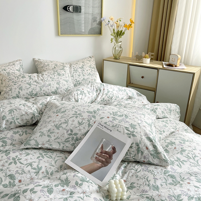 91家纺网 家纺一手货源 找家纺 千朵 2023新款13372全棉印花四件套 小城故事