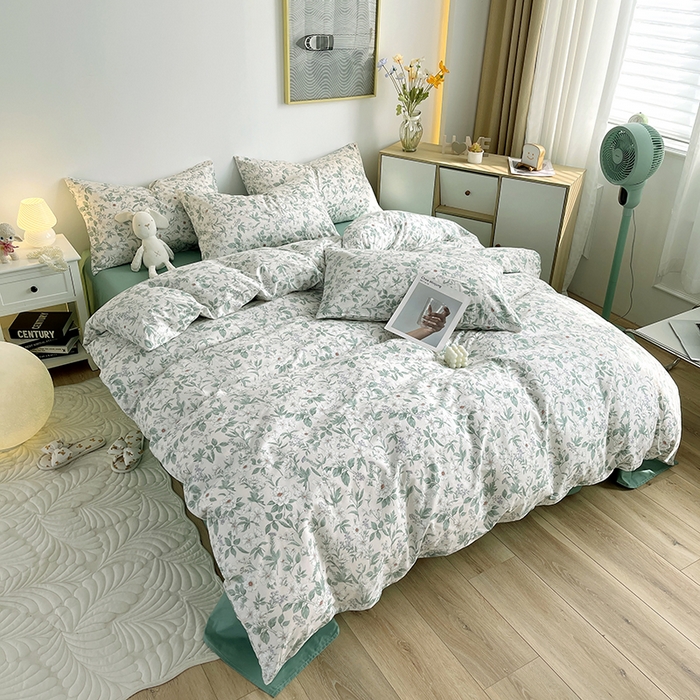 91家纺网 家纺一手货源 找家纺 千朵 2023新款13372全棉印花四件套 小城故事