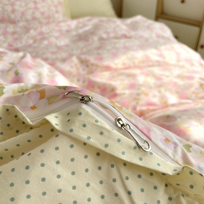 91家纺网 家纺一手货源 找家纺 千朵 2023新款13372全棉印花四件套 樱花粉