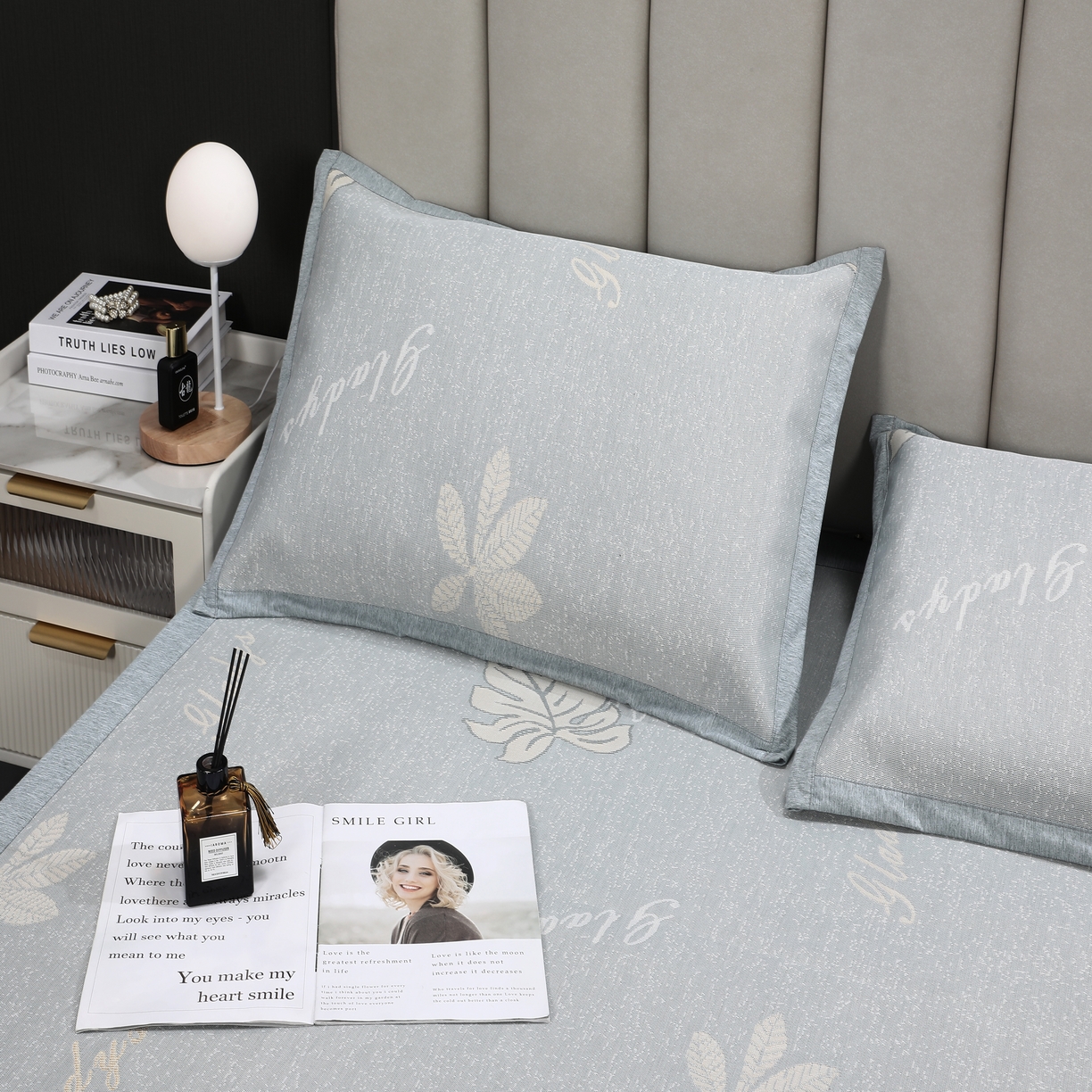 91家纺网 家纺一手货源 找家纺 新月家纺 2023新款防滑无纺布牛奶冰丝席 芭蕉叶