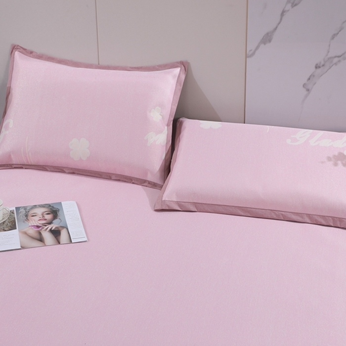 91家纺网 家纺一手货源 找家纺 新月家纺 2023新款防滑无纺布牛奶冰丝席 四叶草