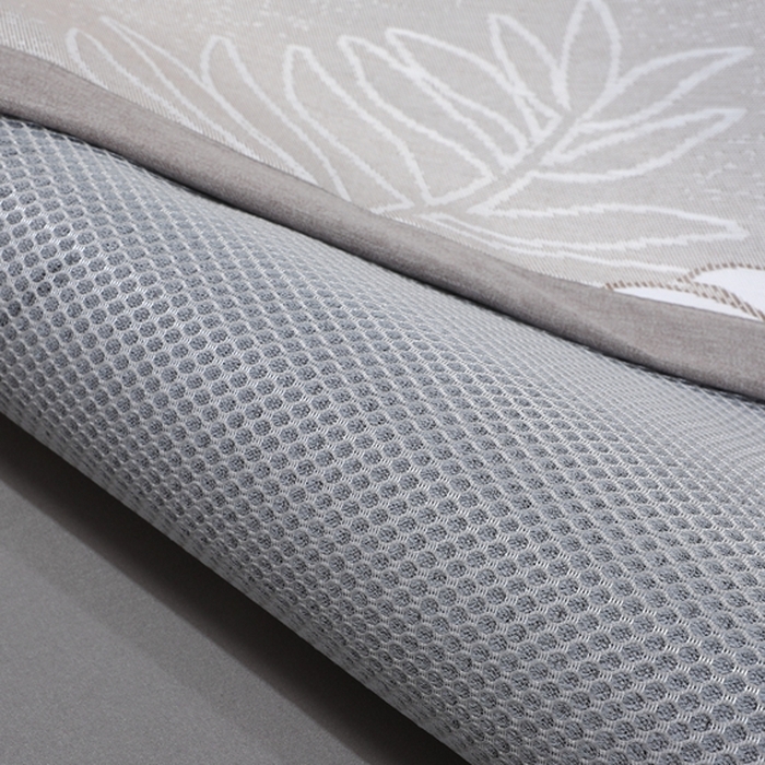 91家纺网 家纺一手货源 找家纺 新月家纺 2023新款防滑无纺布牛奶冰丝席 芭蕉叶 咖