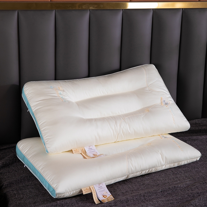 91家纺网 家纺一手货源 找家纺 九州枕芯2023新款蚕丝蛋白枕 蓝色