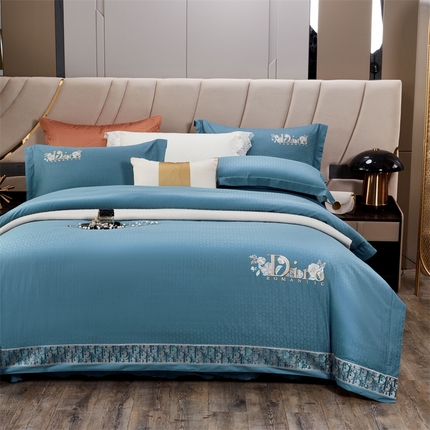 91家纺网 家纺一手货源 找家纺 （总）星尚2023新款100支长绒棉提花绣花四件套-迪奥