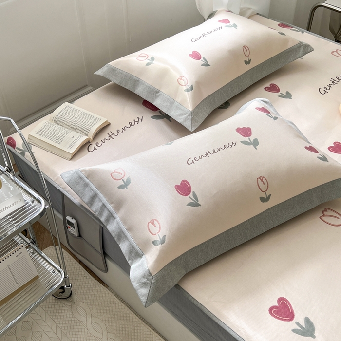 91家纺网 家纺一手货源 找家纺 三味舒屋 2026新款抗菌数码印花冰丝席--小莫奈 床笠款