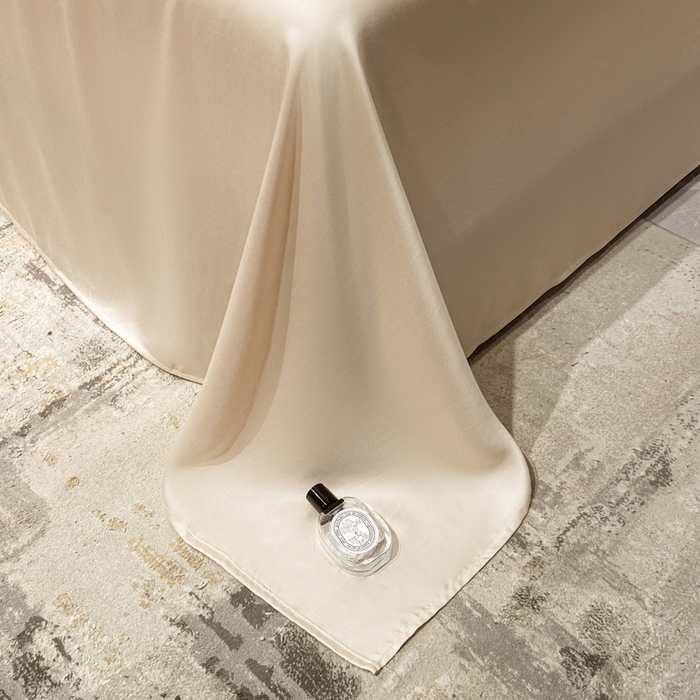 91家纺网 家纺一手货源 找家纺 花愿 2025新款水洗真丝刺绣四件套-羽梦系列 奶昔白+奶茶