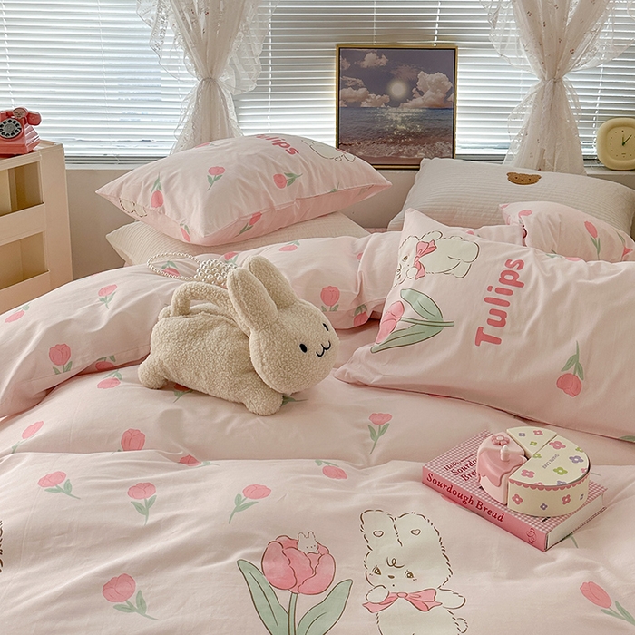 91家纺网 家纺一手货源 找家纺 昔可 2023新款全棉春日氛围系列四件套 露思兔兔