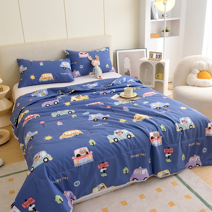 91家纺网 家纺一手货源 找家纺 德芙 2023新款全棉印花卡通夏被四件套 宝宝巴士