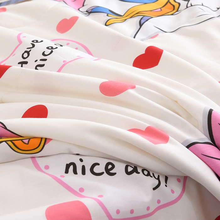 91家纺网 家纺一手货源 找家纺 德芙 2023新款全棉印花卡通夏被四件套 黛西公主