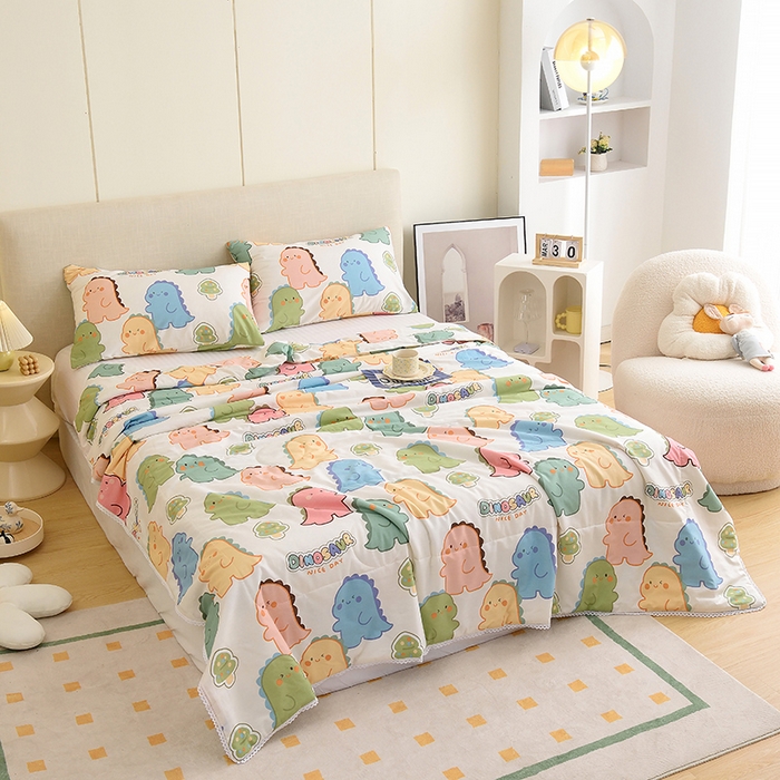 91家纺网 家纺一手货源 找家纺 德芙 2023新款全棉印花卡通夏被四件套 活力恐龙