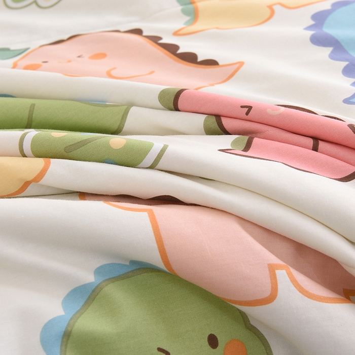 91家纺网 家纺一手货源 找家纺 德芙 2023新款全棉印花卡通夏被四件套 活力恐龙