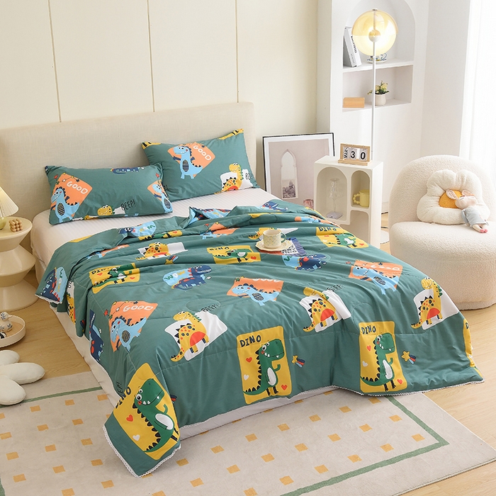 91家纺网 家纺一手货源 找家纺 德芙 2023新款全棉印花卡通夏被四件套 恐龙家族