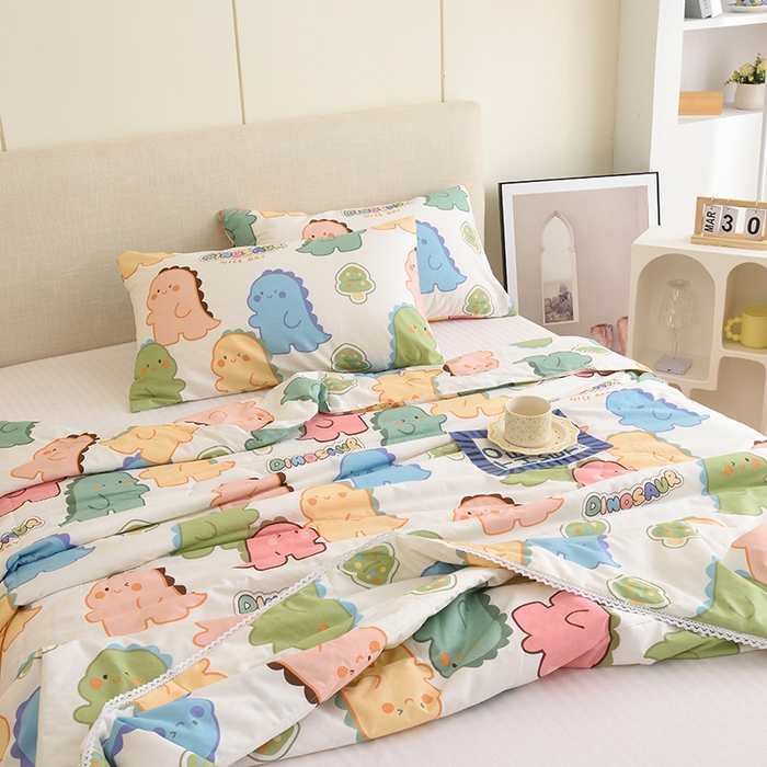 91家纺网 家纺一手货源 找家纺 德芙 2023新款全棉印花卡通夏被四件套 活力恐龙