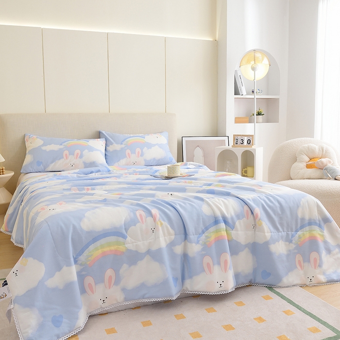 91家纺网 家纺一手货源 找家纺 德芙 2023新款全棉印花卡通夏被四件套 阳光彩虹