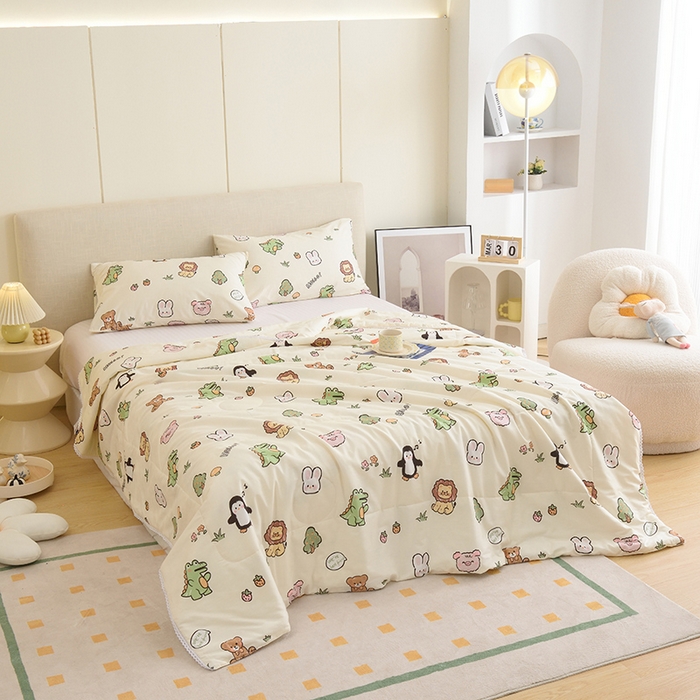 91家纺网 家纺一手货源 找家纺 德芙 2023新款全棉印花卡通夏被四件套 野餐派对