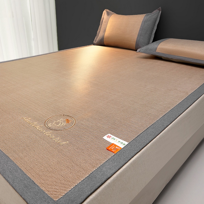 91家纺网 家纺一手货源 找家纺 伊被源2023新款女王款刺绣冰藤席1200D可机洗可折叠冰丝席-戴菲 戴菲 香槟金