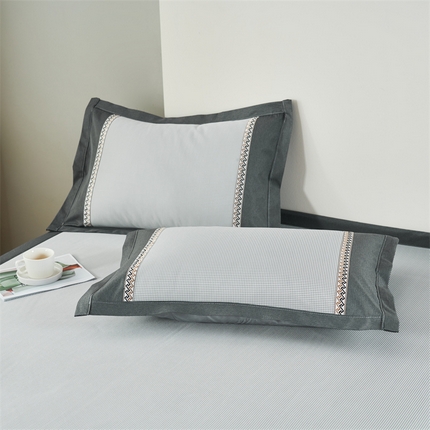 21度C 2023新款千鸟格碳光冰丝枕套可机洗水洗 气质灰